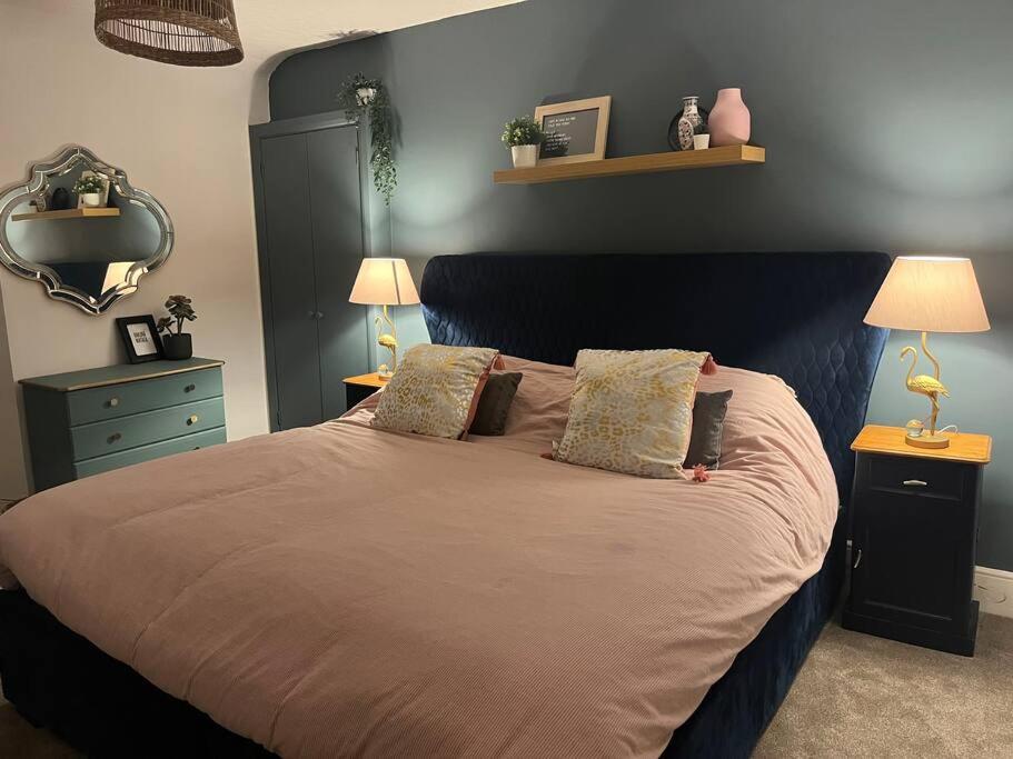 Lobster Cottage - Stylish 3 Bedroom Cottage In Heart Of Tenby Town, Pembrokeshire 외부 사진