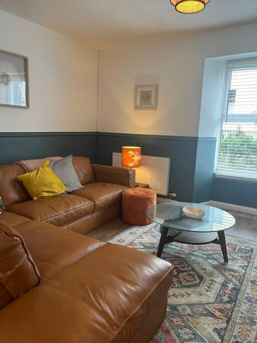 Lobster Cottage - Stylish 3 Bedroom Cottage In Heart Of Tenby Town, Pembrokeshire 외부 사진
