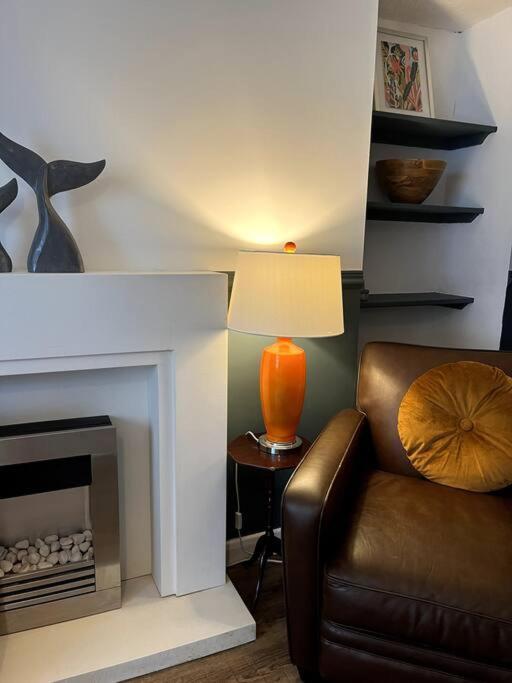 Lobster Cottage - Stylish 3 Bedroom Cottage In Heart Of Tenby Town, Pembrokeshire 외부 사진