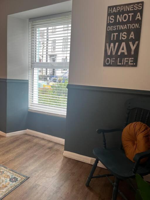Lobster Cottage - Stylish 3 Bedroom Cottage In Heart Of Tenby Town, Pembrokeshire 외부 사진