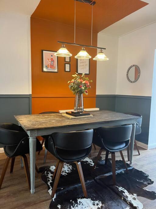 Lobster Cottage - Stylish 3 Bedroom Cottage In Heart Of Tenby Town, Pembrokeshire 외부 사진